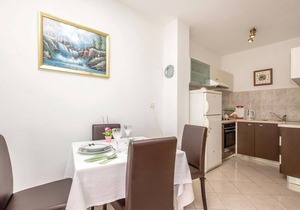 1 bedroom lovely apartment in Smrika
