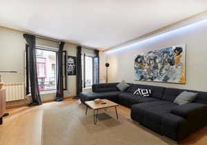 150 m² Apartment ∙ 3 bedrooms ∙ 12 guests