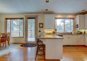 18 Hickory
