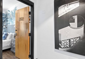 202 Rosemary Beach Inn - Includes Beach Chairs & Complimentary Breakfast + Access to 4 Pools