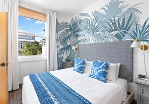 202 Rosemary Beach Inn - Includes Beach Chairs & Complimentary Breakfast + Access to 4 Pools