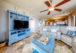 23rd Floor Oceanfront Condo with Shared Pools, Ocean View, and High-Speed WiFi