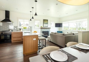 24-hr staff ~ resort pool ~ garage ~ wifi ~ W/D ~ fireplace ~ concert shuttle 🎵