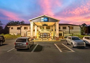3-Star Hotel ∙ Best Western Wakulla Inn & Suites