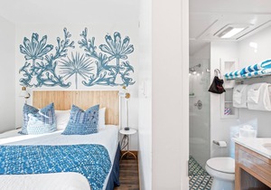 303 Rosemary Beach Inn - Includes Beach Chairs & Complimentary Breakfast + Access to 4 Pools