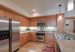 8 Fremont Crossing