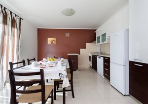 80 m² Apartment ∙ 2 bedrooms ∙ 4 guests