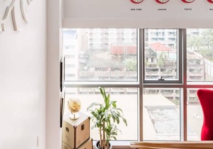 A designer loft with 5 star amenities, behind Greenbelt 1