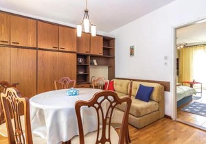 Amazing Home In Bakarac With Wifi