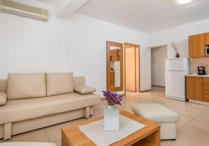 Apartment Mare 7 by Interhome