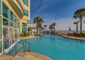 Aqua Resort By BlueSwell