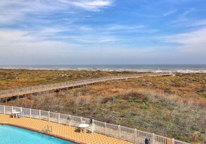 Beachfront 2 Bedrm Condo At Grand Caribbean. Amazing Views From The 3rd Floor!