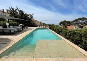 BEAUTIFUL VILLA SEA VIEW AIR-CO BEACH BAND CITY WALKING DISTANCE SWIMMING POOL GARDEN PARKING 10.