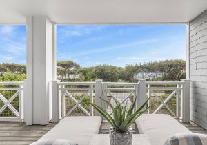 Book a Getaway Today! Gulf Views! Steps from Community Pool! Multiple Balconies!
