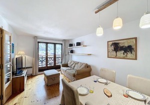 Chamonix: Appart 4 pers, Parking, Wifi - FR-1-507-24