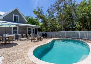 Clareon By The Coast -Seacrest home, private pool, close to beach, 3 bicycles