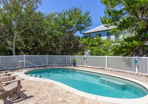 Clareon By The Coast -Seacrest home, private pool, close to beach, 3 bicycles