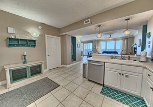 Condo ∙ 2 bedrooms ∙ 5 guests
