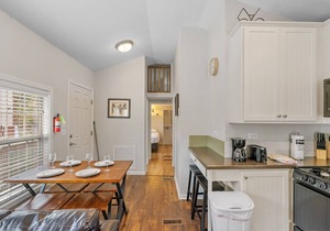 Cozy Cottage at Lake George Campsites!