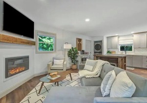Creekside bungalow with a hot tub, walking distance to downtown Nashville