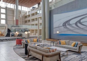 Crowne Plaza Indianapolis-Airport by IHG