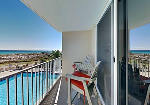 Destin on the Gulf #203 | Luxe Condo w/Gulf Views + Resort Amenities