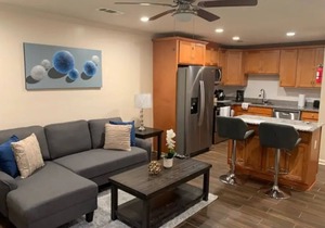 E-Beautiful Apartment/Customed Luxury Design Apartment E