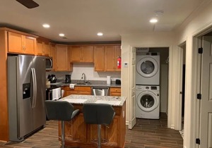 E-Beautiful Apartment/Customed Luxury Design Apartment E