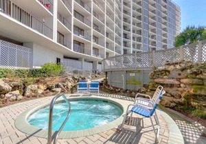 Edgewater Golf Villa 304