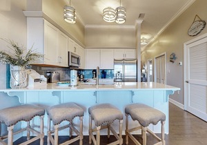 Elegant condo with 2 community pools, hot tub, & beach access across the road