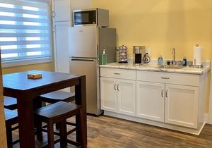 Ellie's Loft brand new downtown Nashville, IN!