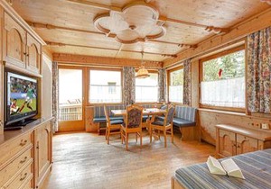 Ferienhaus 8-18 Pers.