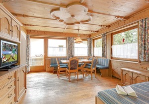 Ferienhaus 8-18 Pers.