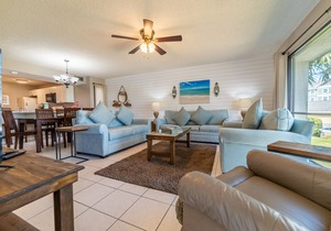 Flamingo Sunset Edgewater Villa 907-2nd Floor End Unit-Golf & Pond Views-Free Beach Tram!