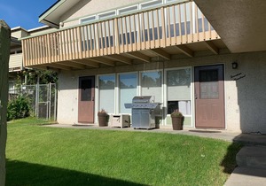 Gorgeous Downtown 3 Bed 2 bath Home & Sauna Walking distance downtown Anchorage