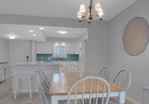 Gulf-front in Seacrest - Pool & Tennis - Sleeps 6 + Free Attraction Tickets!