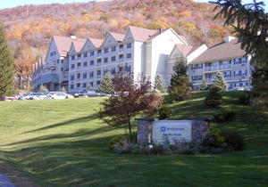 Jiminy Peak ski in/ski out Wyndham Bentley Brook sleeps 8, 2 bedrooms 2 baths