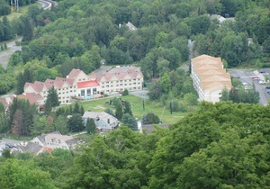 Jiminy Peak ski in/ski out Wyndham Bentley Brook sleeps 8, 2 bedrooms 2 baths