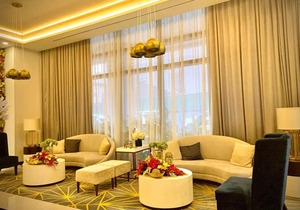 LUXURIOUS and PRESTIGIOUS BRAND NEW UNIT IN EASTWOOD