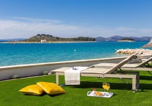 Luxury Apartment Sea