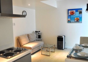 Spacious & Tidy 2-BR @ Azure Miami 1102