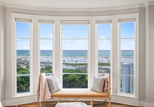 Spend Fall by the Beach! Gulf Views & Dune Views! Steps from Beach! Bikes!