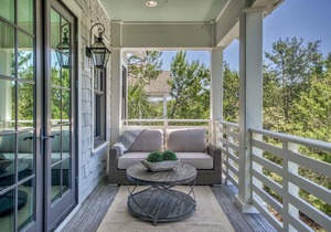 Spend Fall With Us! Golf Cart! Great Amenities! 5 Adult Bikes! Professionally Decorated!