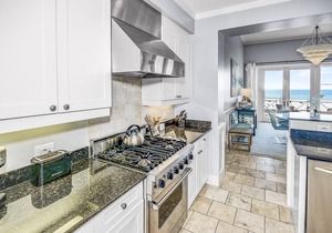 STUNNING GULF VIEWS | 3BR WaterSound Condo #426A | Steps to Beach and Pool