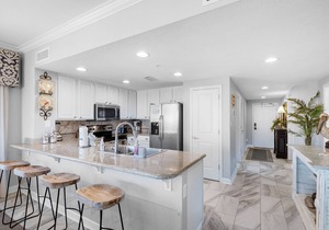 ⛱️Stunning Gulf Front Views-Corner Unit-3BR Grandview East 405⛱️