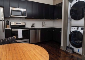 Stylish 1BR near brews & downtown