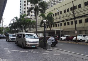 Suites de Marina Manila with Netflix
