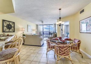 Summerhouse 710B by Book That Condo