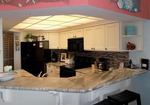 Sun, Fun, White Sand Beaches and Ocean Breezes! Do it all at The Summerhouse!
