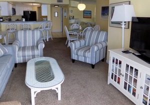 Sun, Fun, White Sand Beaches and Ocean Breezes! Do it all at The Summerhouse!